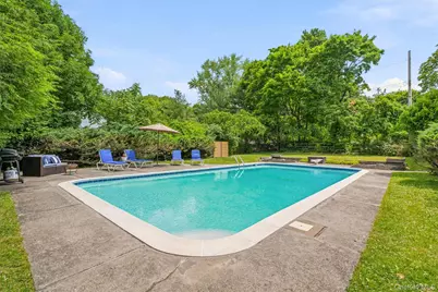 133 Westlake Drive, Valhalla, NY 10595 - Photo 35