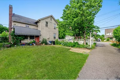 49 Hempstead Avenue, Malverne, NY 11565 - Photo 3