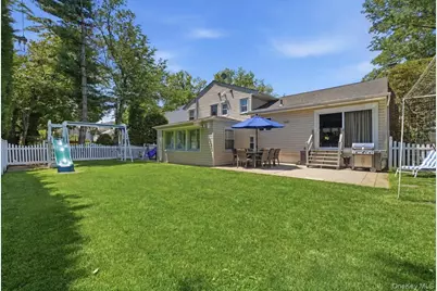 33 Pell Terrace, Garden City, NY 11530 - Photo 37