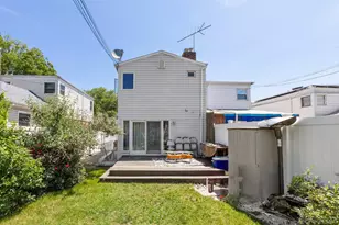 67-22 211th St, Oakland Gardens, NY 11364 - Photo 13