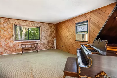 820 Greenbelt Parkway W, Holbrook, NY 11741 - Photo 35