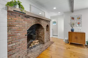 14 Hawks Nest Rd, Stony Brook, NY 11790 - Photo 7