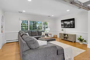 14 Hawks Nest Rd, Stony Brook, NY 11790 - Photo 5