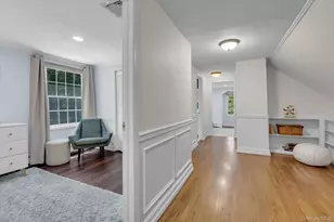 14 Hawks Nest Rd, Stony Brook, NY 11790 - Photo 17