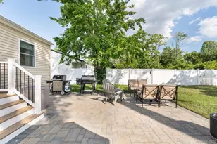 96 Columbus Ave, Farmingville, NY 11738 - Photo 25