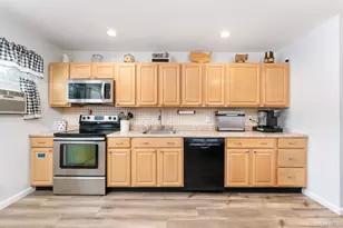 96 Columbus Ave, Farmingville, NY 11738 - Photo 7