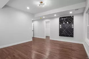 1630 Salem Rd, Valley Stream, NY 11580 - Photo 29