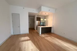 21-45 44th Dr, Long Island City, NY 11101 - Photo 3