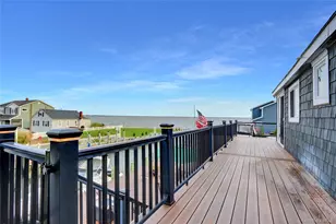 998 Pacific St, Lindenhurst, NY 11757 - Photo 23