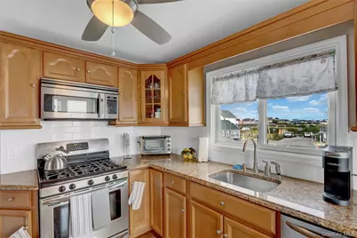998 Pacific Street, Lindenhurst, NY 11757 - Photo 19