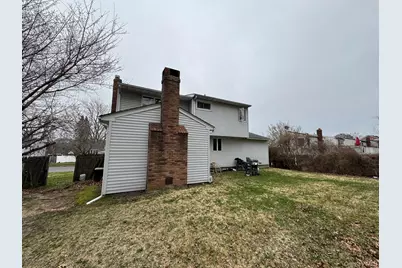 18 Willow Street, Selden, NY 11784 - Photo 3