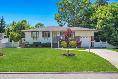 256 W 4th Street, Deer Park, NY 11729 - Photo 1