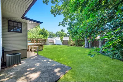 256 W 4th Street, Deer Park, NY 11729 - Photo 35