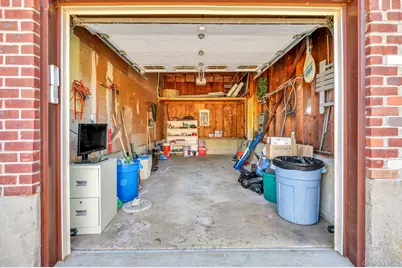 256 W 4th Street, Deer Park, NY 11729 - Photo 33