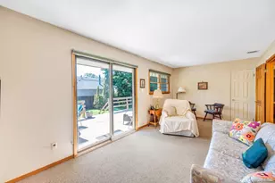 256 W 4th St, Deer Park, NY 11729 - Photo 19