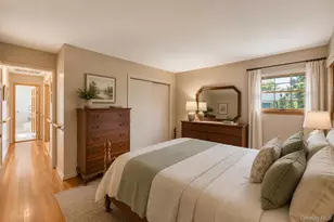 256 W 4th St, Deer Park, NY 11729 - Photo 27