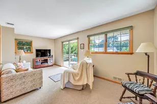 256 W 4th St, Deer Park, NY 11729 - Photo 21