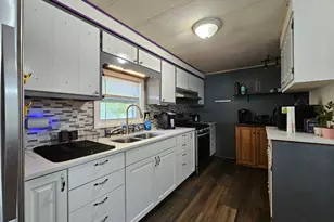 57 Sheafe Rd, Poughkeepsie, NY 12601 - Photo 9