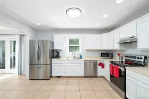 22 Elm Rd, Lake Peekskill, NY 10537 - Photo 3