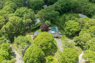 19 Groveland Ave, East Quogue, NY 11942 - Photo 43