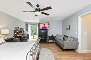 19 Groveland Ave, East Quogue, NY 11942 - Photo 27