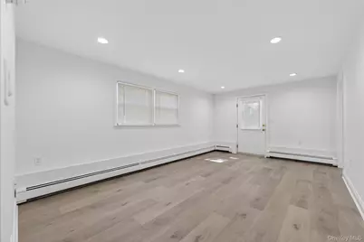 9 16th Street, Bayville, NY 11709 - Photo 17