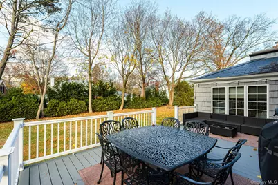 47 Whistler Road, Manhasset, NY 11030 - Photo 25
