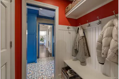 47 Whistler Road, Manhasset, NY 11030 - Photo 15