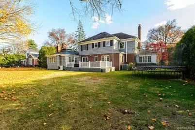 47 Whistler Road, Manhasset, NY 11030 - Photo 23