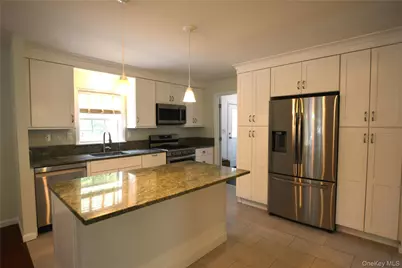 1661 Old Country Road #516, Riverhead, NY 11901 - Photo 9