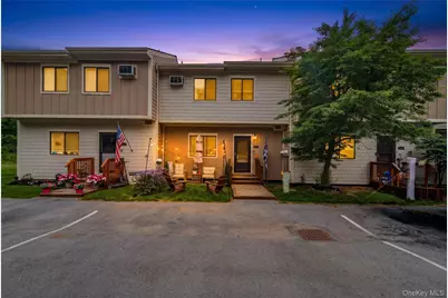 6702 Chelsea Cove N, Hopewell Junction, NY 12533 - Photo 1