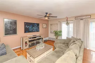 6702 Chelsea Cove N, Hopewell Junction, NY 12533 - Photo 7