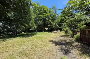 174 Center St, Ellenville, NY 12428 - Photo 17