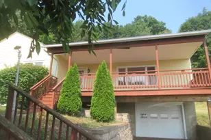 33 Meadow Ave, Chester, NY 10918 - Photo 3