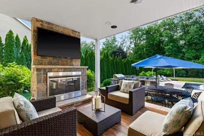 32 Rolling Ridge Road, White Plains, NY 10605 - Photo 29