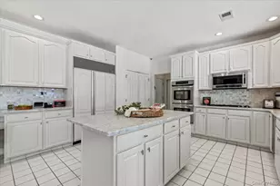 32 Rolling Ridge Rd, White Plains, NY 10605 - Photo 11