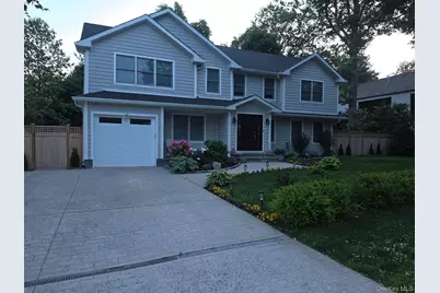 124 Glenlawn Avenue, Sea Cliff, NY 11579 - Photo 1