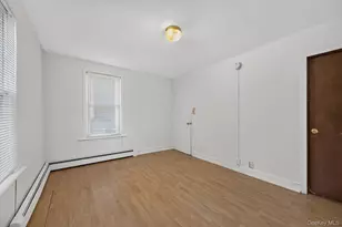 49 Cedar St, Babylon, NY 11702 - Photo 9