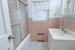 43 N Forest Ave, Rockville Centre, NY 11570 - Photo 9