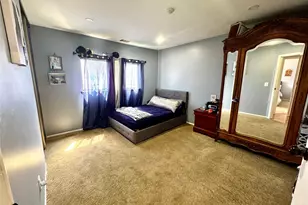 218 Pointe Circle, Coram, NY 11727 - Photo 7
