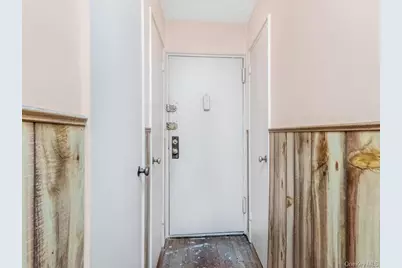 525 West 236th Street #6G, Bronx, NY 10463 - Photo 7
