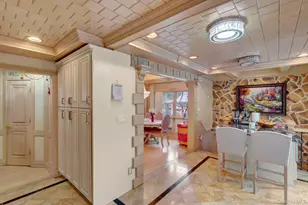 33 Country Village Ln, Manhasset Hills, NY 11040 - Photo 15