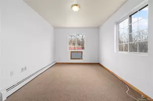 109-32 156th St, Jamaica, NY 11433 - Photo 9