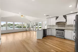 154 Sunset Dr, Sayville, NY 11782 - Photo 3