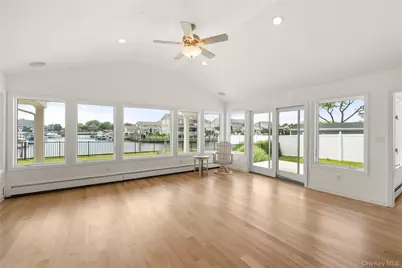 154 Sunset Drive, Sayville, NY 11782 - Photo 9