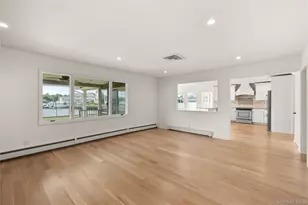 154 Sunset Dr, Sayville, NY 11782 - Photo 11