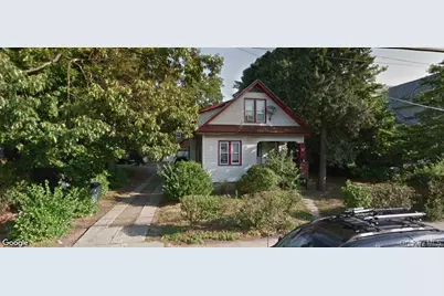 21 E Clinton Avenue, Roosevelt, NY 11575 - Photo 1