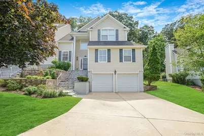 21 Vantage Court, Port Jefferson, NY 11777 - Photo 47