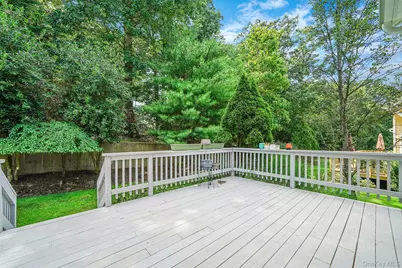 21 Vantage Court, Port Jefferson, NY 11777 - Photo 27