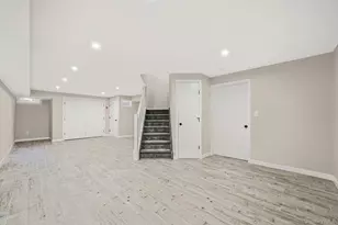 21 Vantage Ct, Port Jefferson, NY 11777 - Photo 35